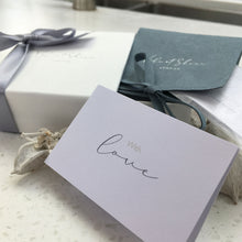 Load image into Gallery viewer, Premium gift wrap