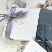 Load image into Gallery viewer, Premium gift wrap