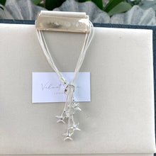 Load image into Gallery viewer, Silver plated multi heart bracelet