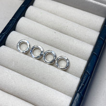 Load image into Gallery viewer, &#39;Fabulous&#39; silver bead bracelet with gold or silver hammered rings
